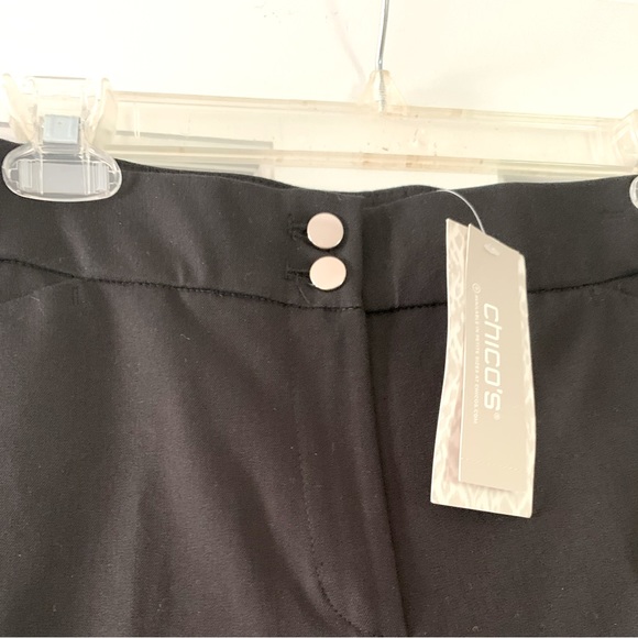 Chicos NEW WITH TAGS Black Stretch Straight Leg Crop Pants Size 4 (Chico 0) - Picture 2 of 8